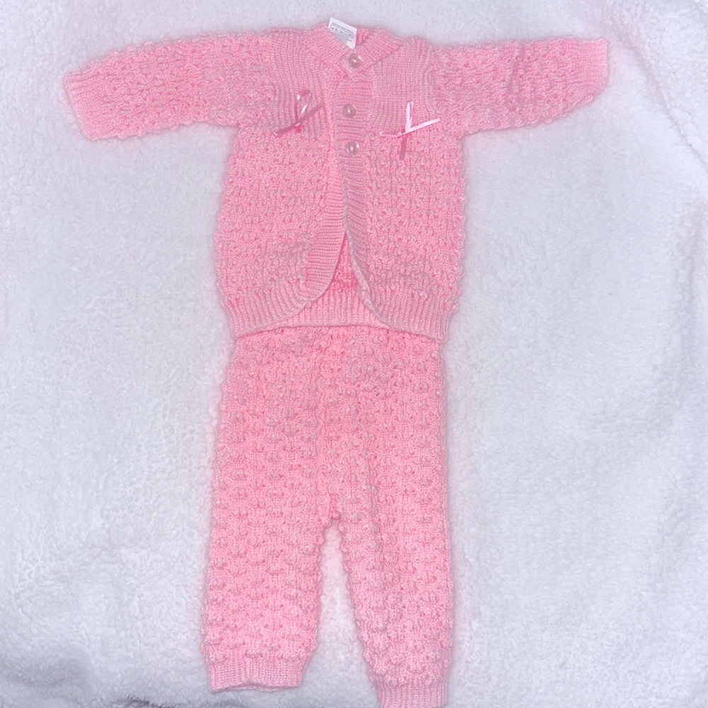 New born baby clothes 1 used the other new